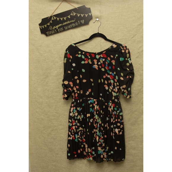 oasis leaf dress
